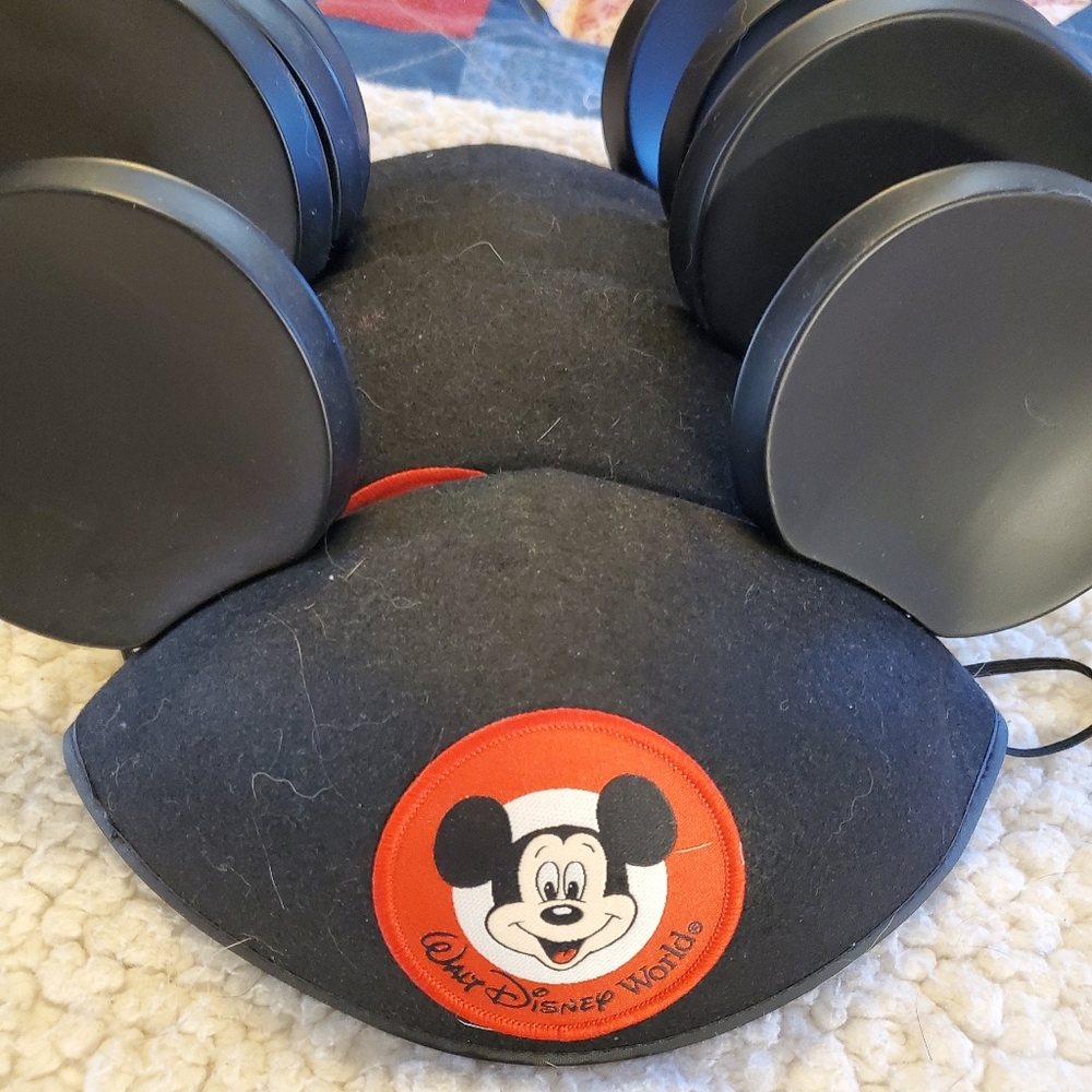 5 pairs of Mickey Mouse ears.